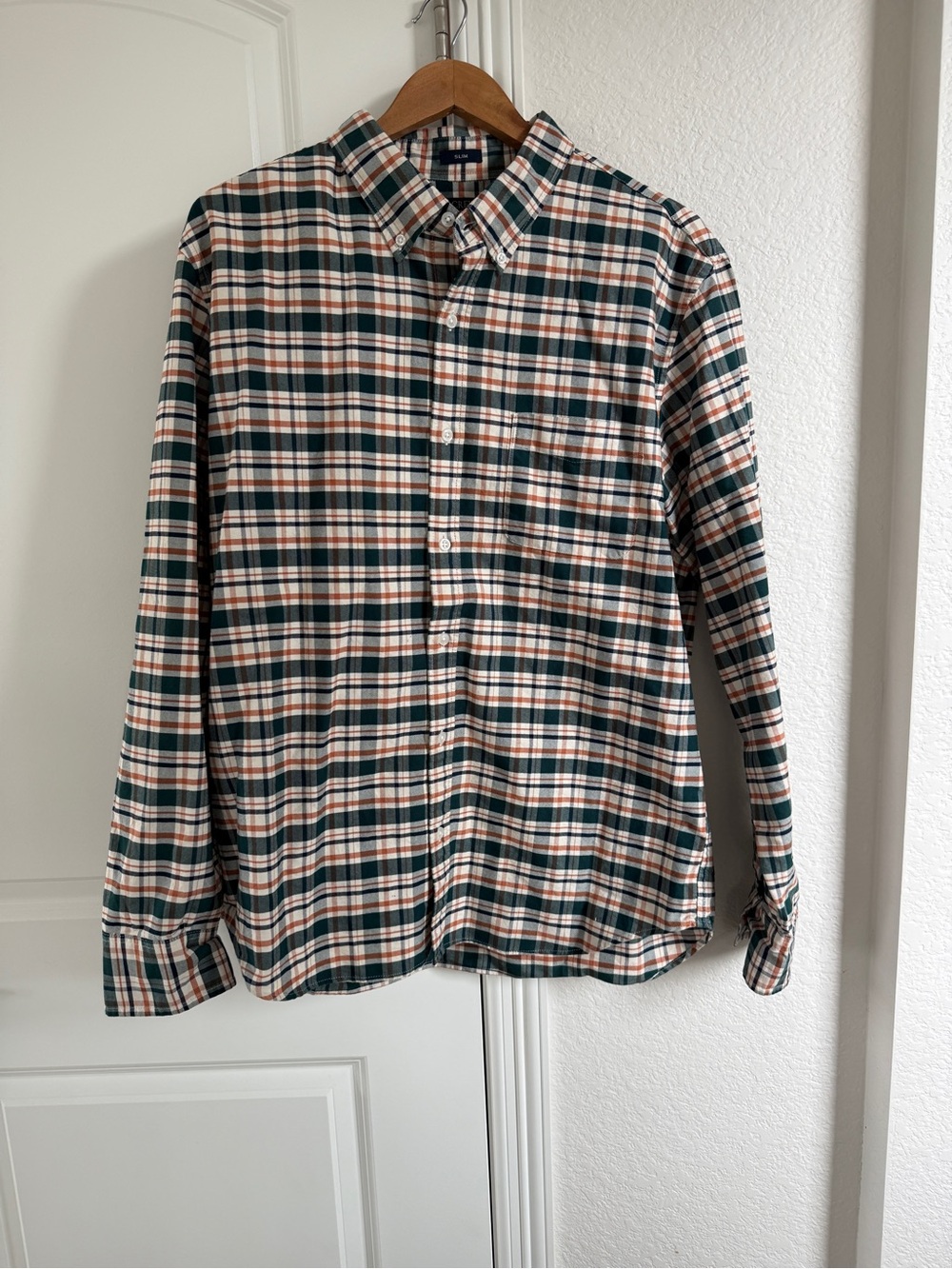 J. Crew Men's Plaid Button-Down Shirt in Green & Cream with Rust Accents
